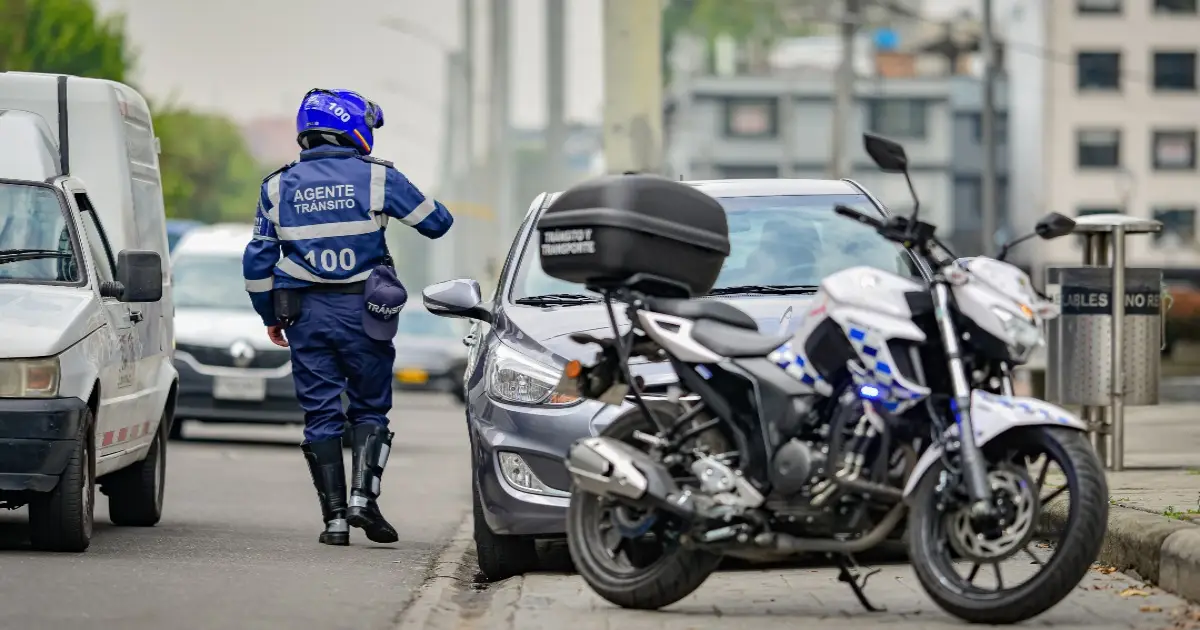 Las 10 multas de Moto Más Comunes en Colombia